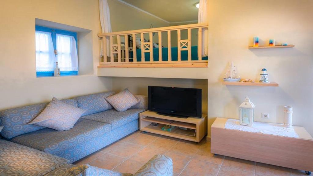Amazing House in Halki photo 2