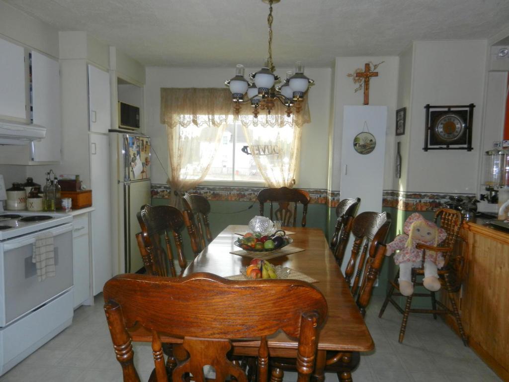 Domaine Joseph Ross Bed and Breakfast photo 3