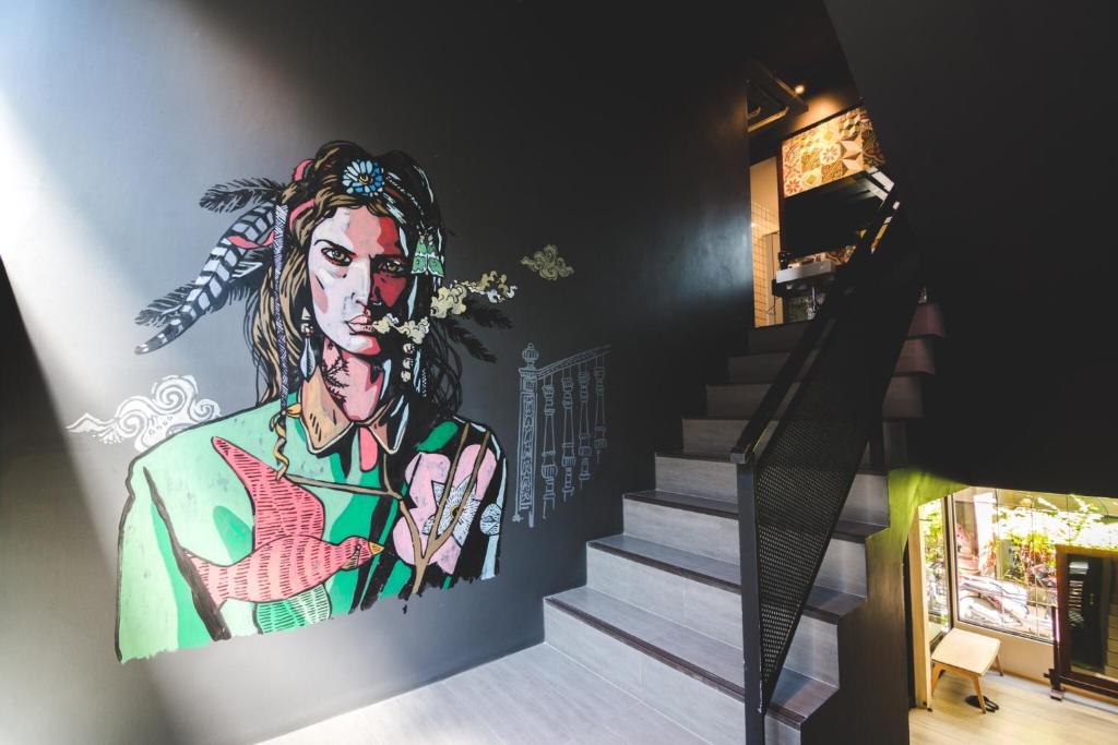 Номер (Кровать в общем 8-местном номере), Issara by D Hostel