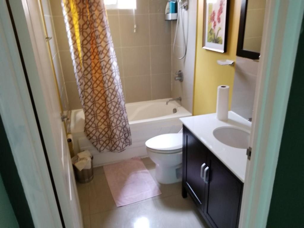 Caymanas estate beautiful two bedroom suites photo 3