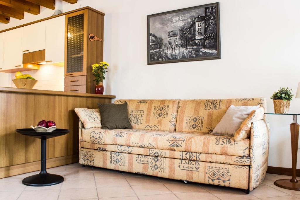 Casetta Carmine apartment in Asolo - Tap to explore photos