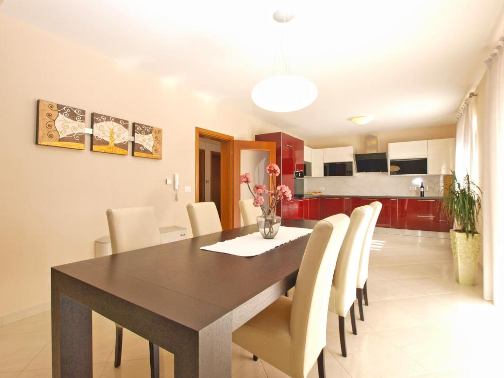 House Brigita 1762 photo 2