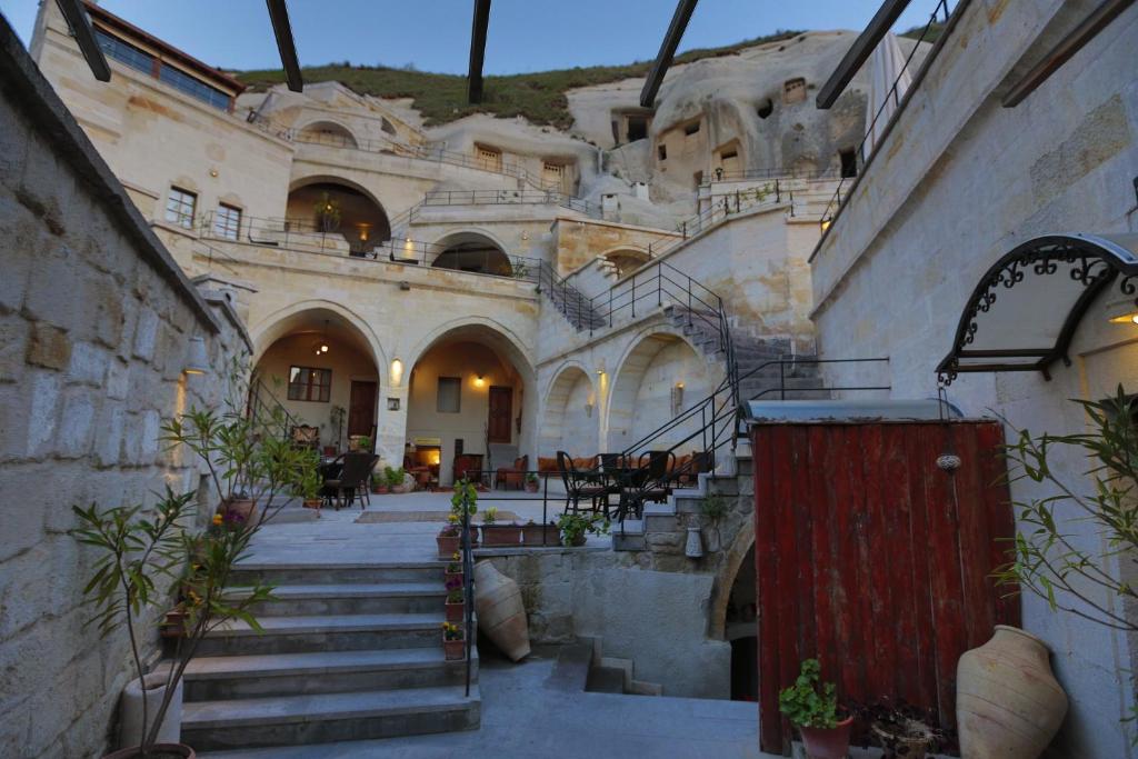 Vezir Cave Suites