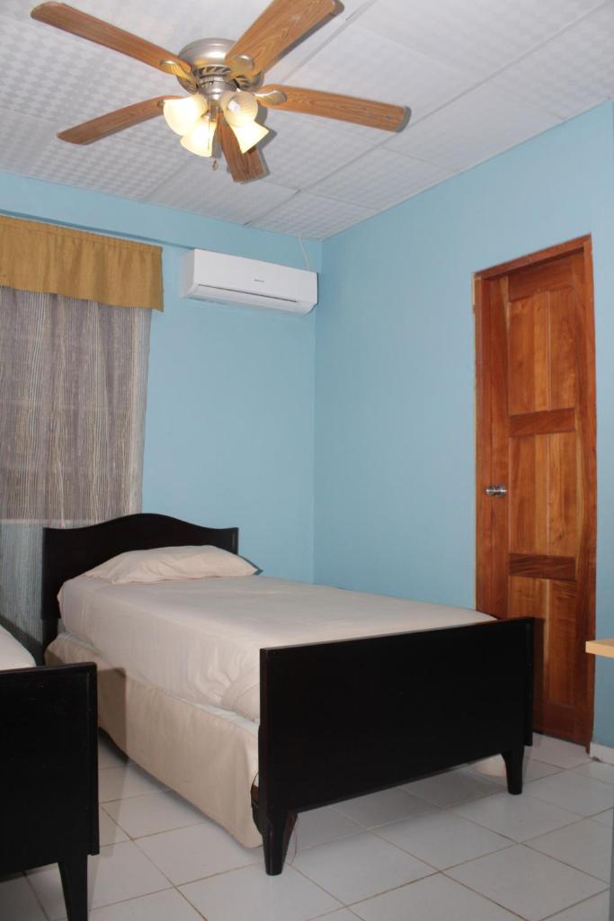 Hostel Guayacan photo 3