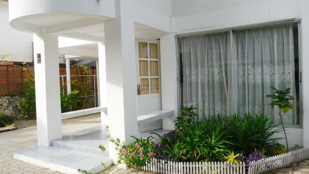 Вилла (Гранд Вилла с 3 спальнями), Отель Jomtien Garden
