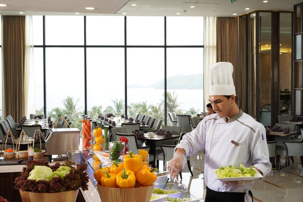 Vinpearl Condotel Beachfront Nha Trang