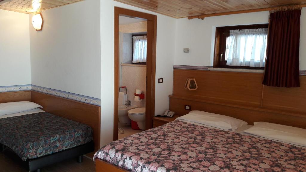 Hotel Edelweiss photo 3
