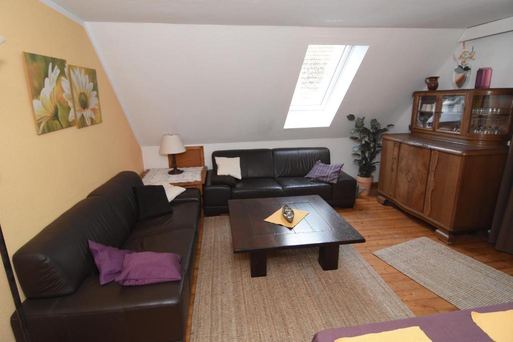 Ferienwohnung in herrlicher Waldrandlage photo 3
