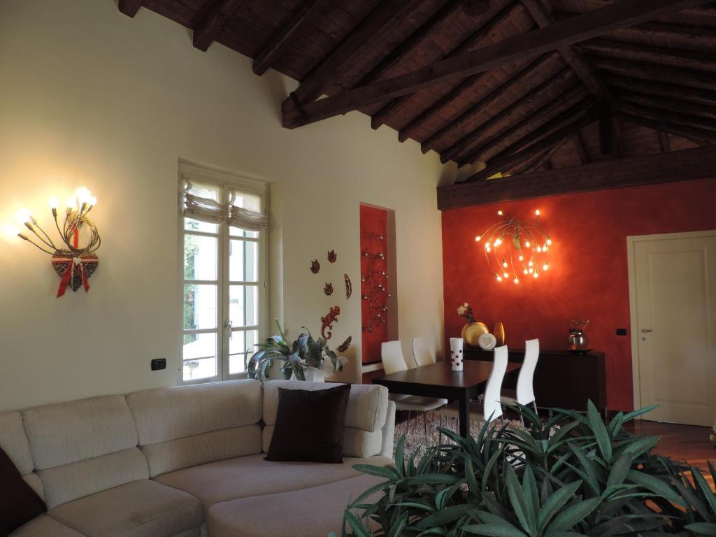 Feeling at Home - Varese Apartment photo 3