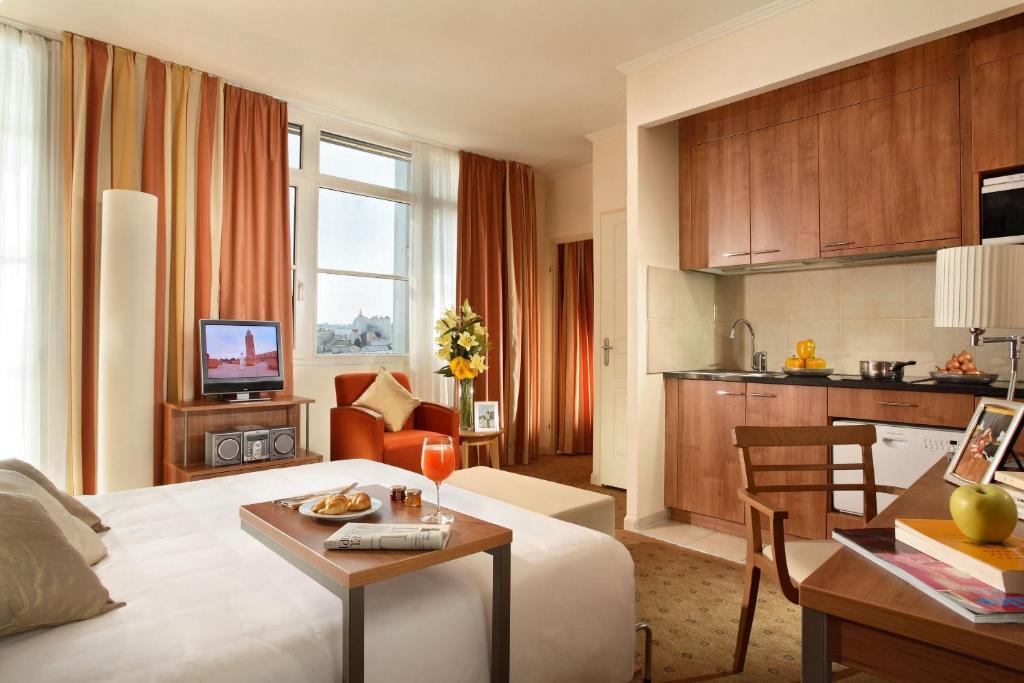 Студио (Номер-студио Делюкс), Citadines Saint-Germain-des-Prés Paris