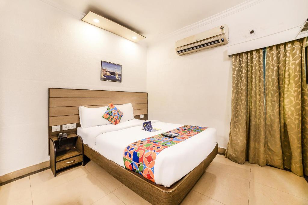 Двухместный ((Sanitised)  Deluxe Double Room), FabHotel Flamingo Anna Nagar