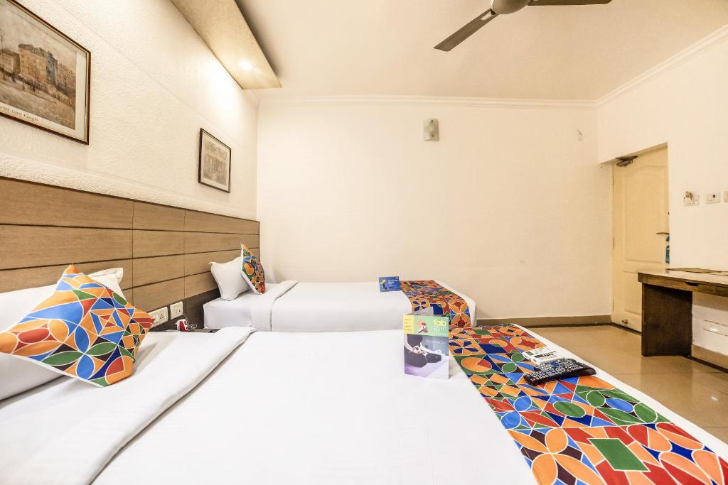 Двухместный ((Sanitised) Superior Twin Room), FabHotel Flamingo Anna Nagar