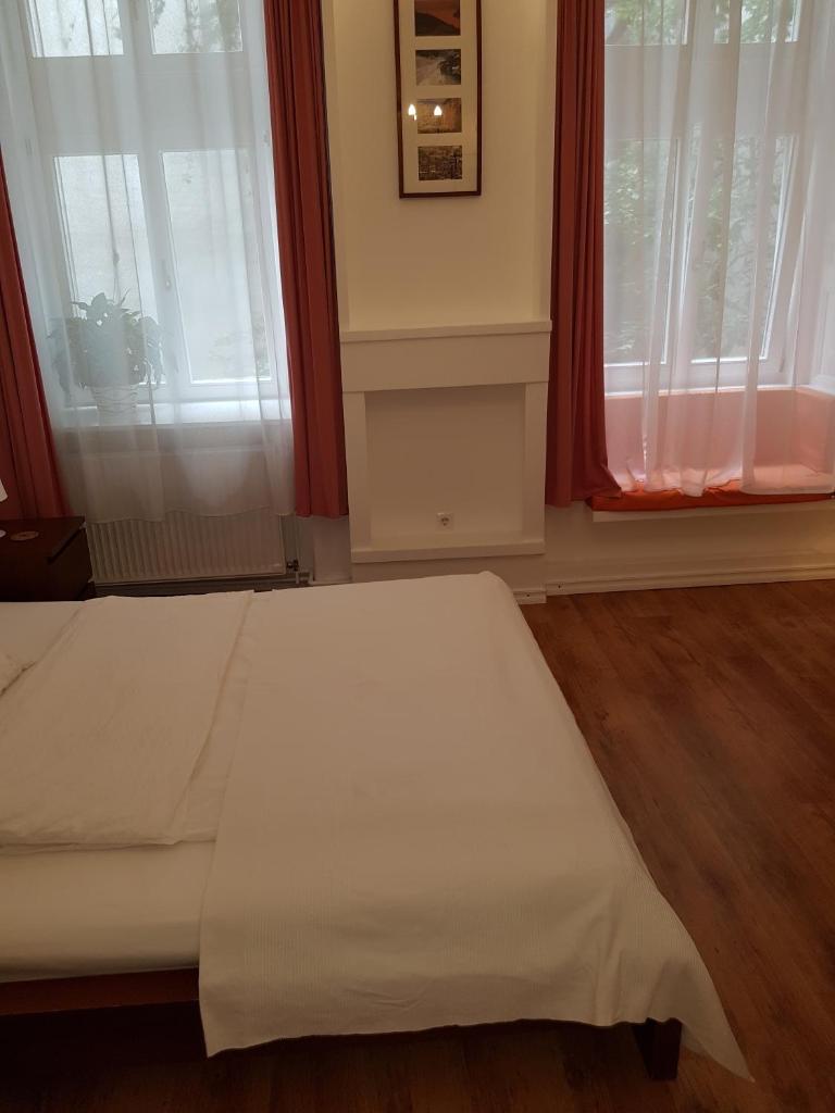 Двухместный (Стандартный двухместный номер с 1 кроватью), Connection Guesthouse