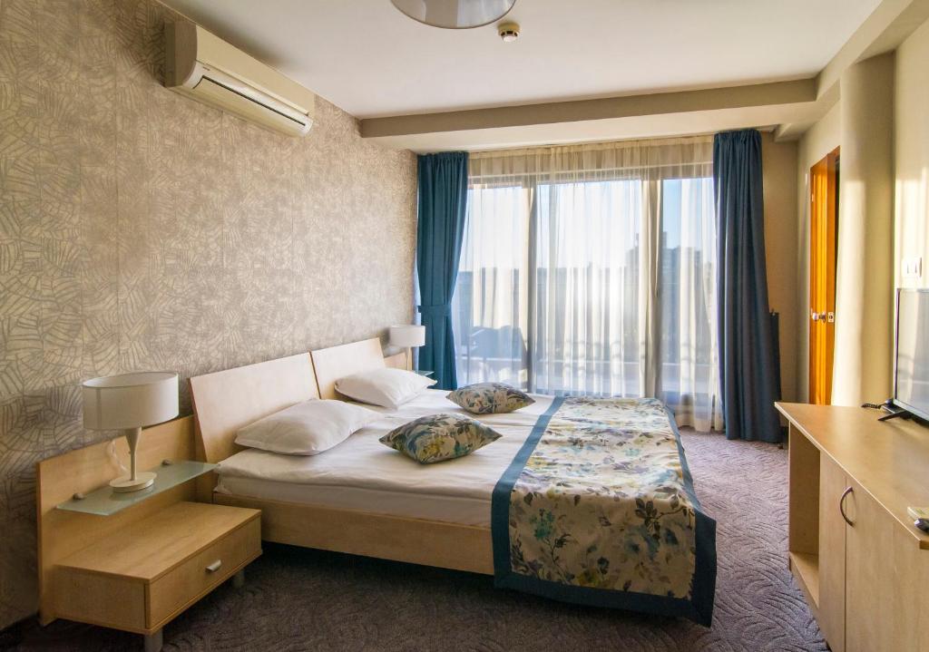Двухместный (Номер эконом-класса), Plaza Hotel