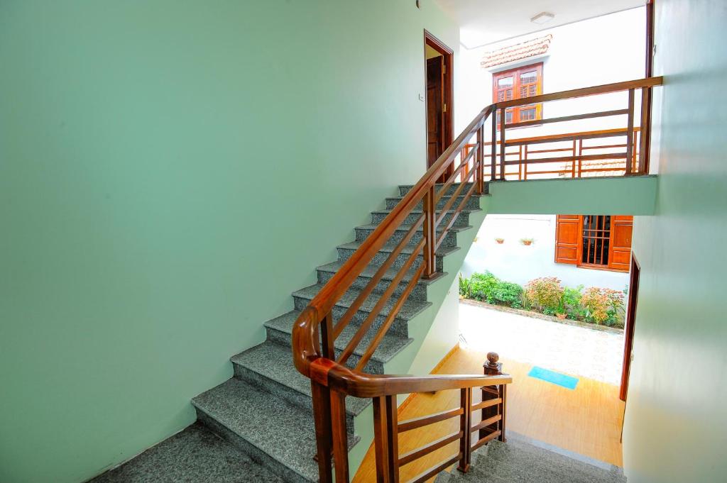 Tam Coc Cosiana Hotel