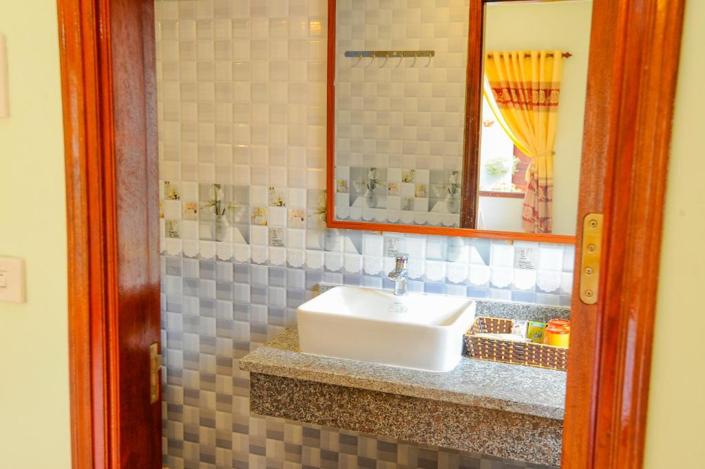 Tam Coc Cosiana Hotel