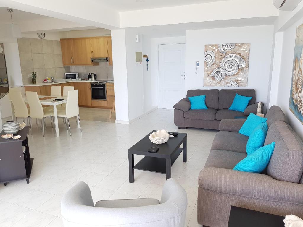Haig's Dream Flat On The Beach photo 3