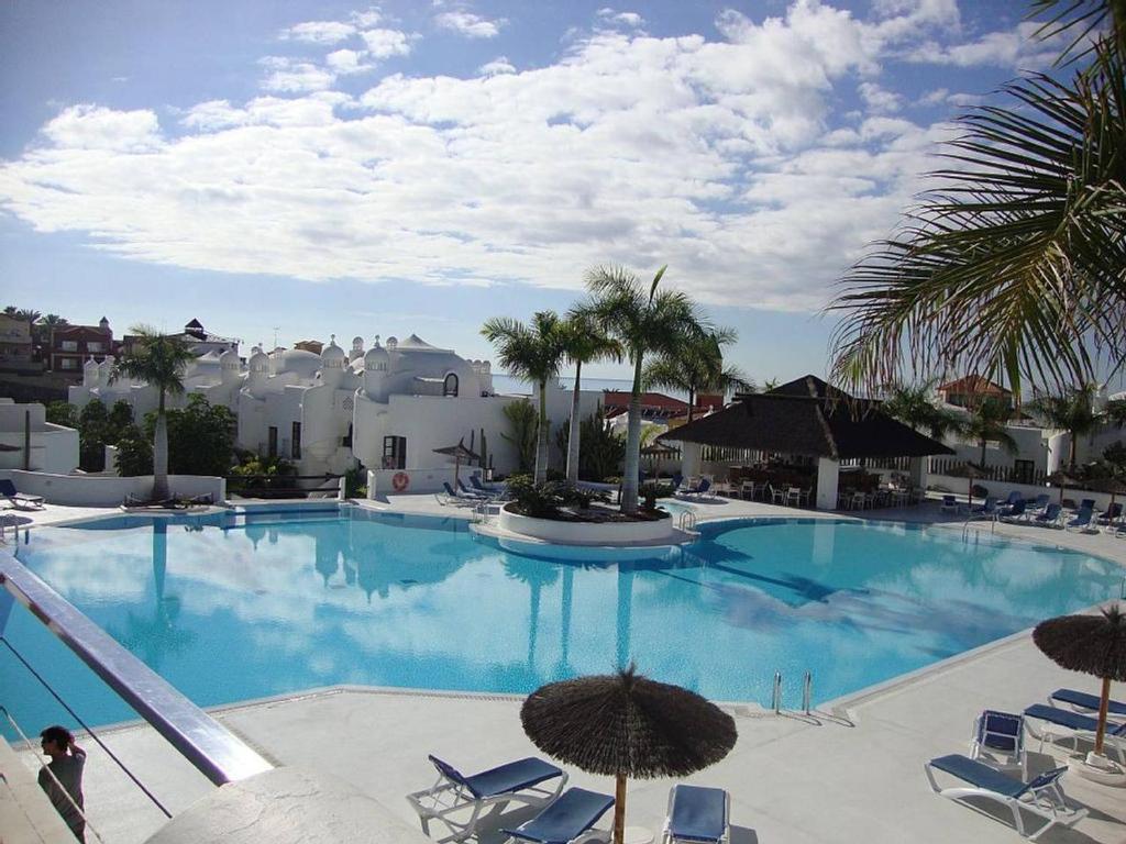 Luxury Bungalow In Costa Adeje photo 3