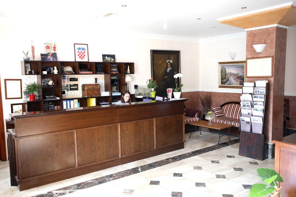 Hotel Lavica photo 2