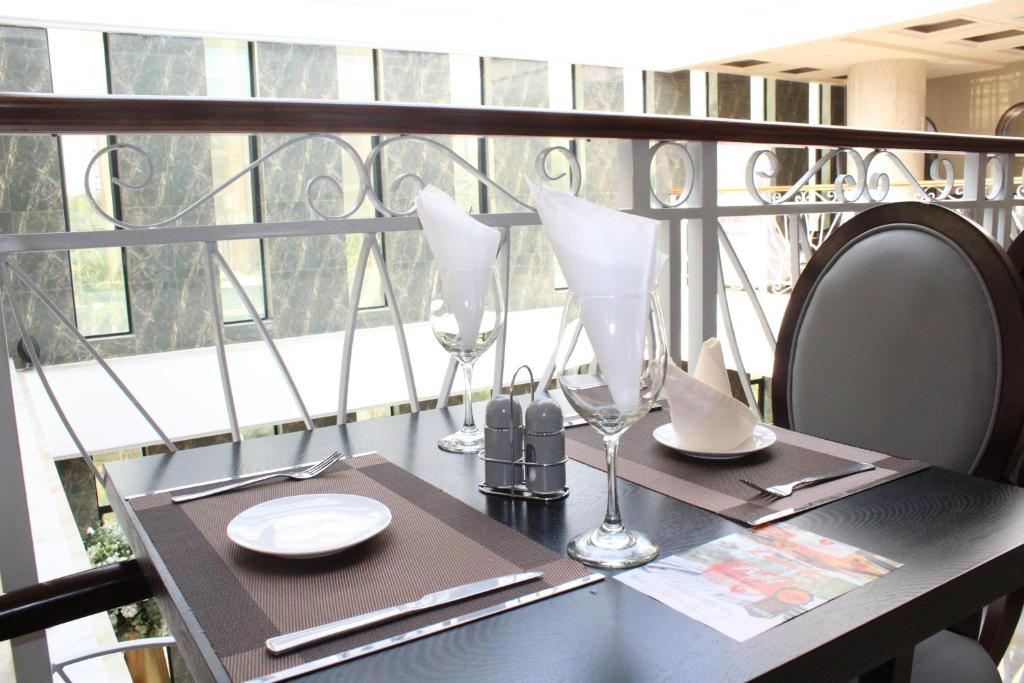 Hotel Amaritsah photo 1