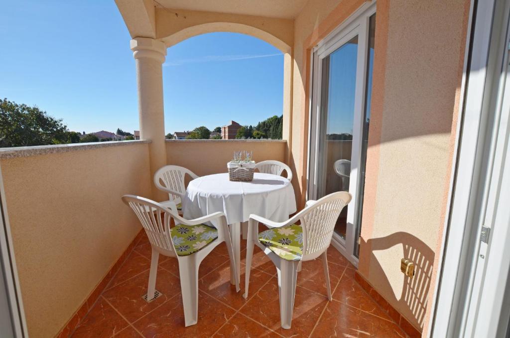 Apartment Marija photo 2