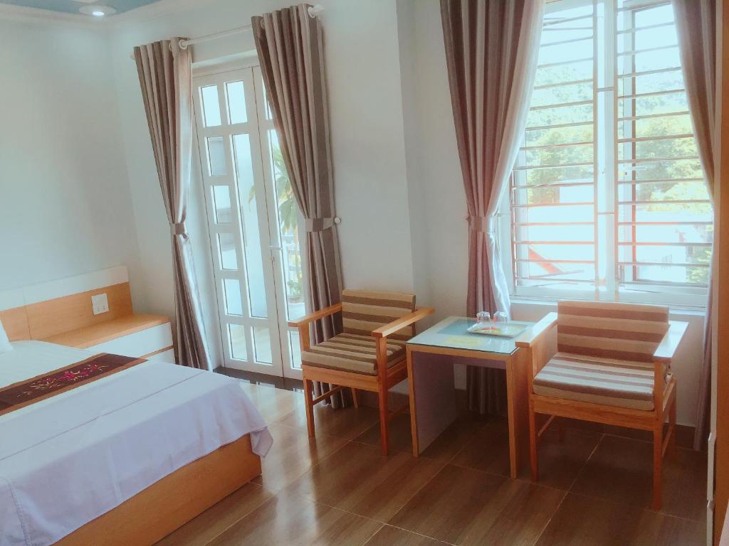 Двухместный (Стандартный номер с кроватью размера «king-size»), Cat Ba Central Homestay