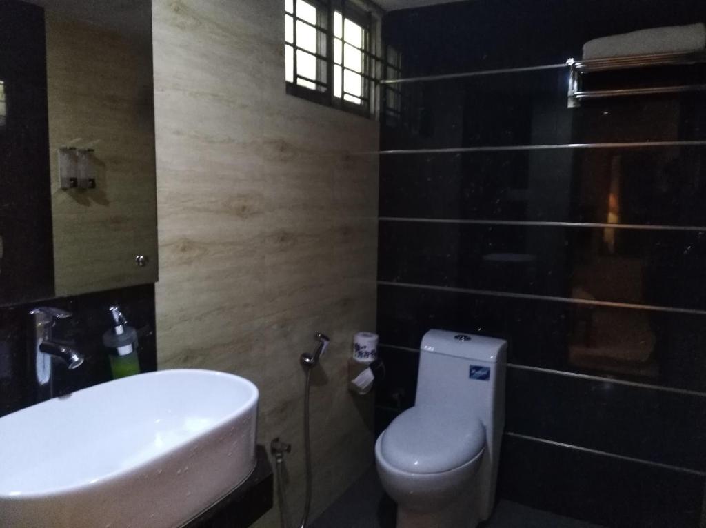 Bottomhill Palace Hotel photo 2