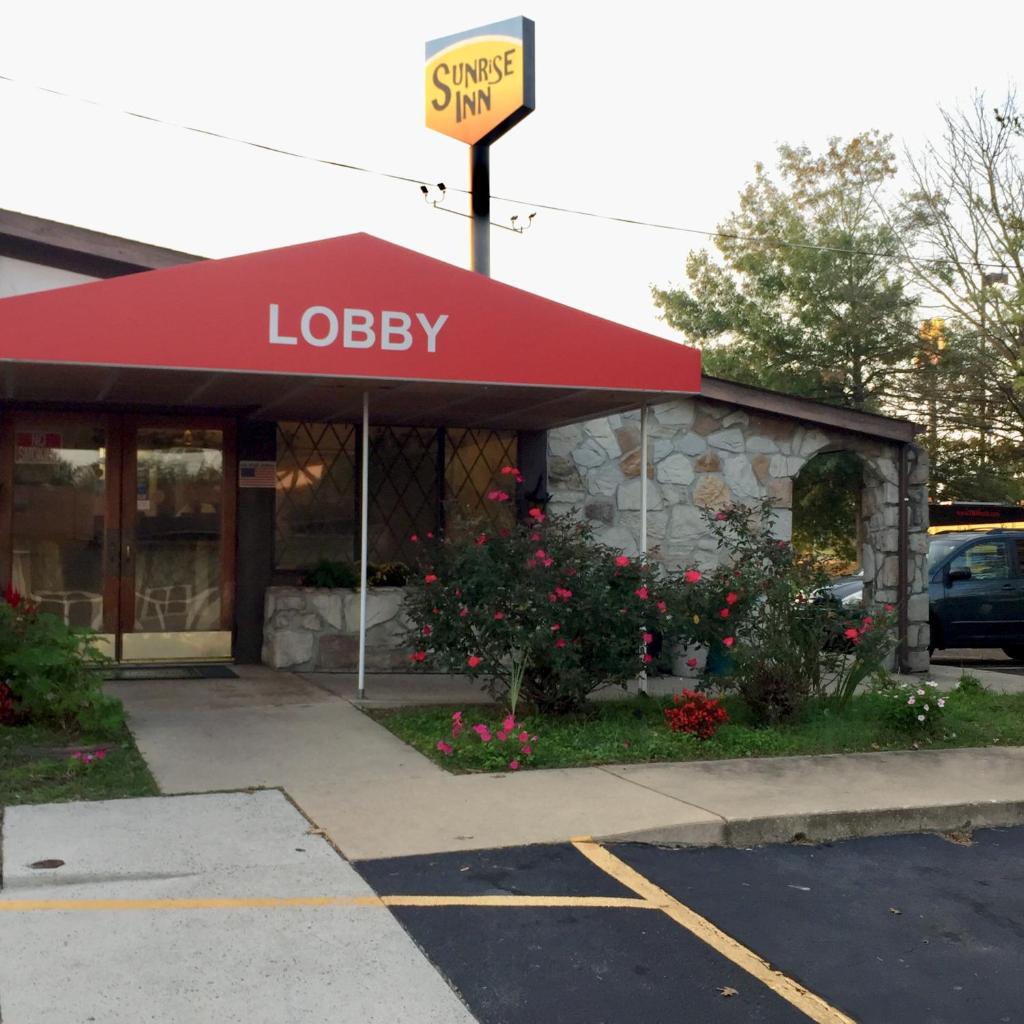 Sunrise Inn image