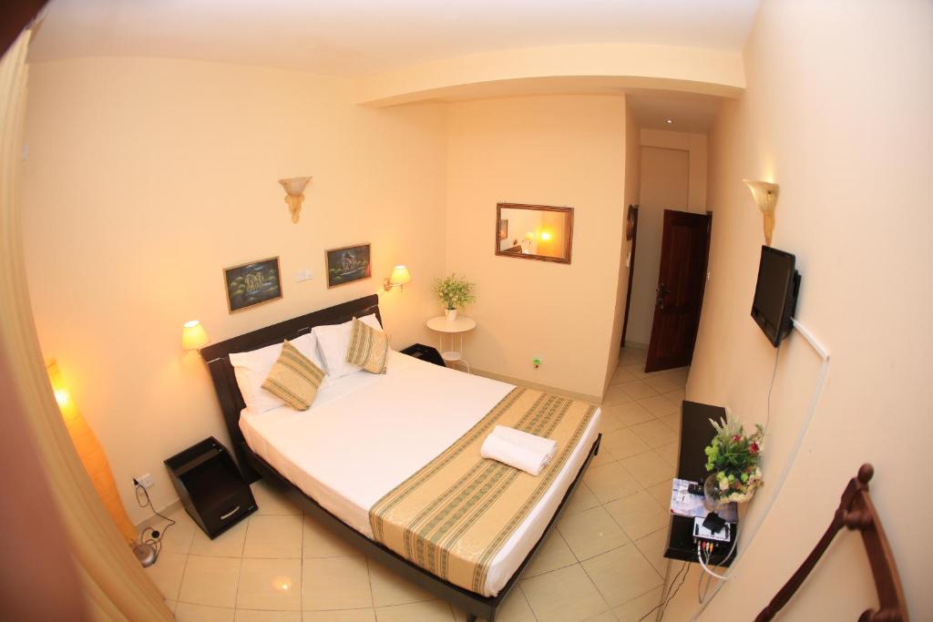 Fort Thari Inn photo 1