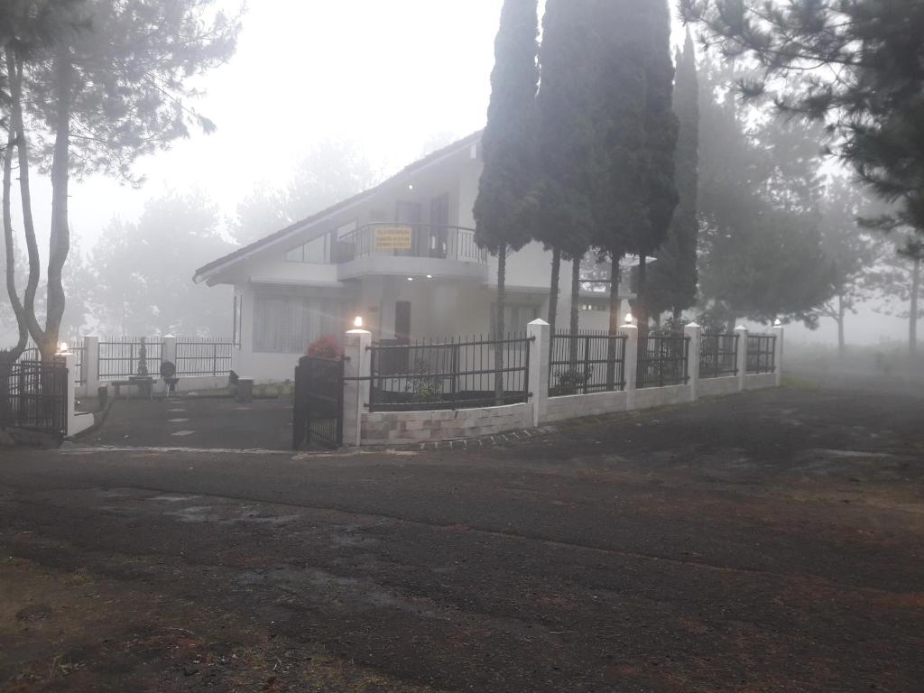 VILLA 5CEMARA photo 4