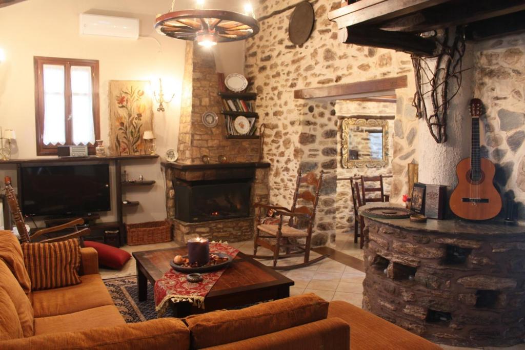 Stone Villa in the Forest photo 4