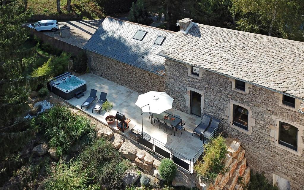 Gites Domaine du Charouzech photo 2