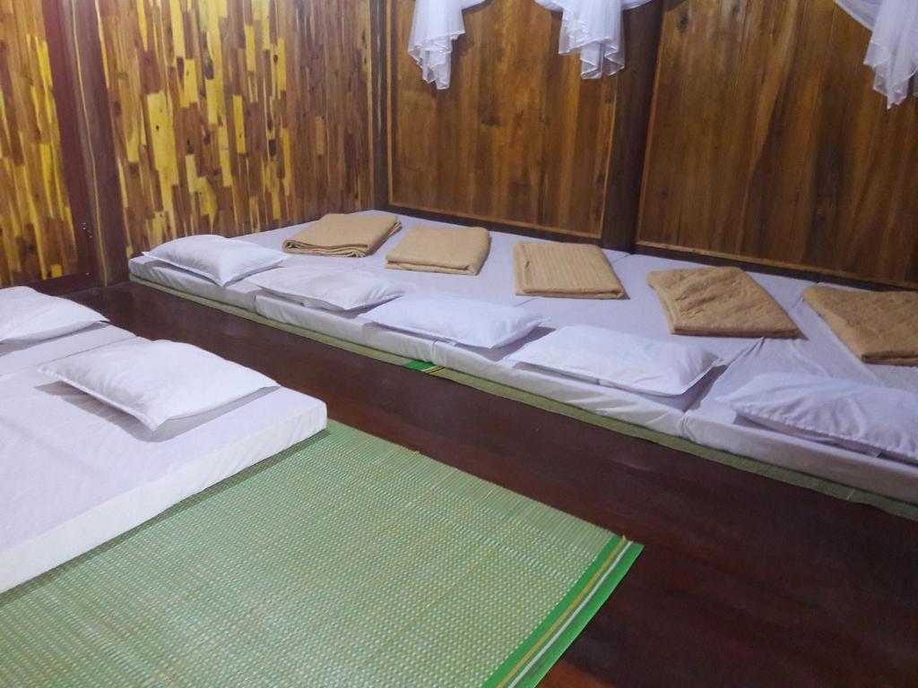 Ba Be Lake Homestay - Quynh Chi