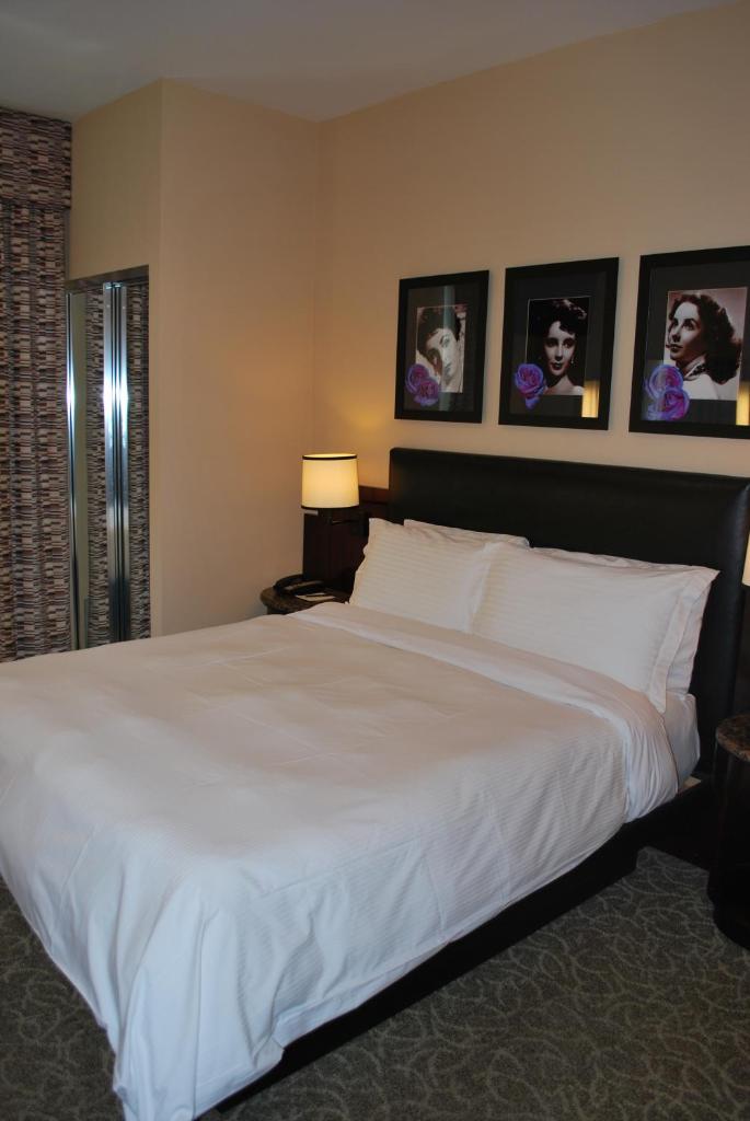 Двухместный (Номер Делюкс с кроватью размера «queen-size»), Washington Square Hotel