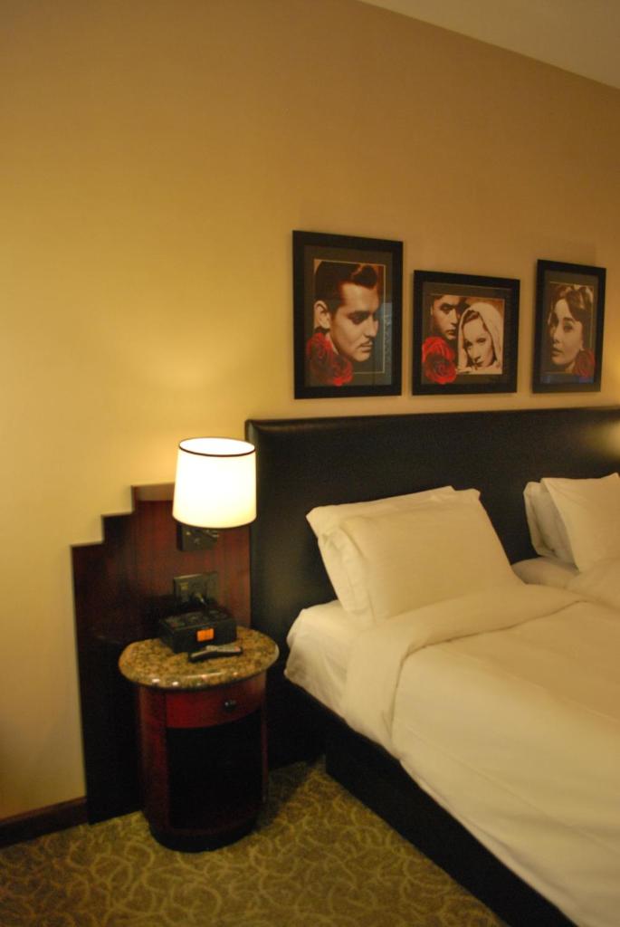 Двухместный (Двухместный номер Делюкс с 2 отдельными кроватями), Washington Square Hotel