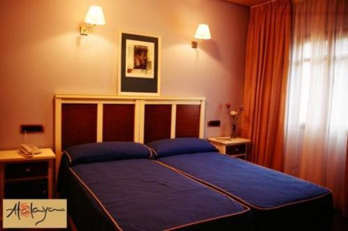 Hostal Atalaya photo 2