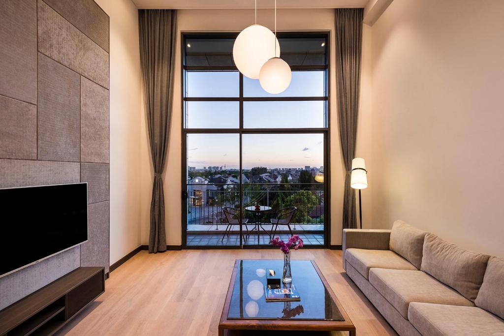 Novotel Suites Shanghai Hongqiao photo 1