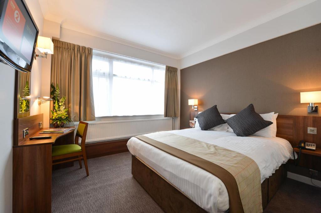 Best Western Manchester Altrincham Cresta Court Hotel photo 3