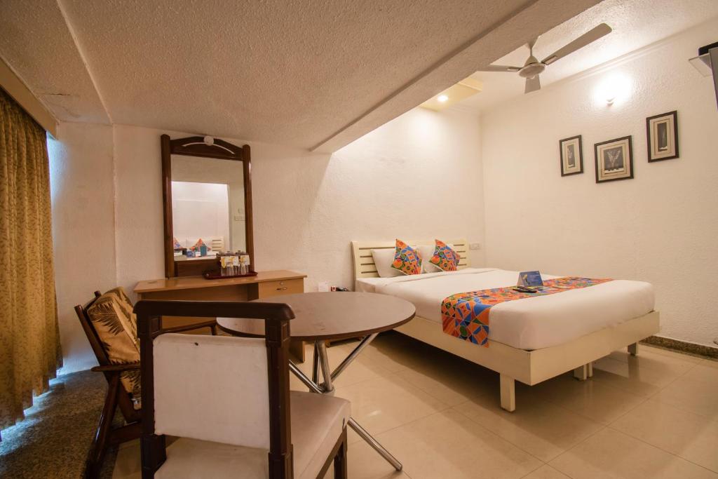 Семейный ((Sanitised) Family Room), FabHotel Flamingo Anna Nagar