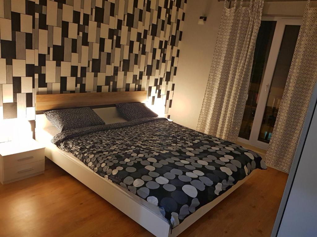 Modern apartment with pool in North Bucharest photo 1