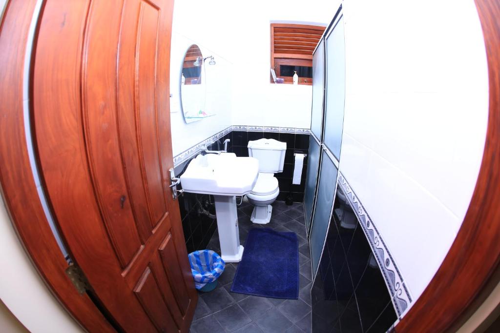 Fort Thari Inn photo 2