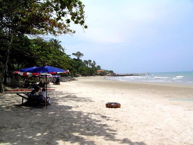 Rayong Beach Condo photo 4