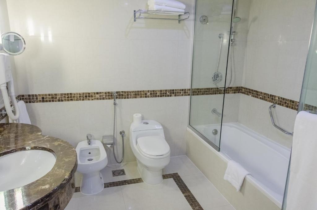 Сьюит (Люкс Avenue), Отель Avenue Hotel Dubai