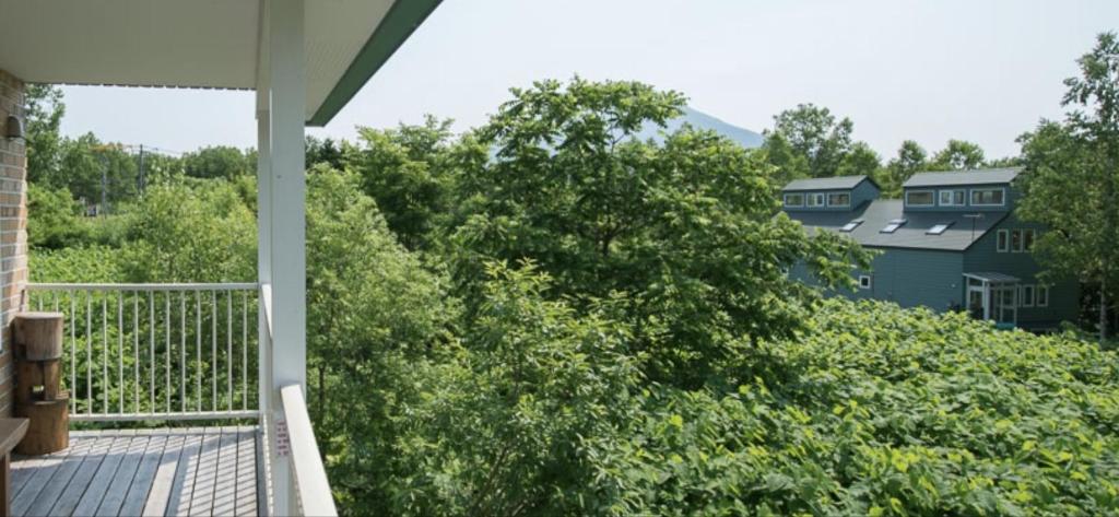 Yotei Townhouse - 2 bedrooms with covered BBQ deck photo 3