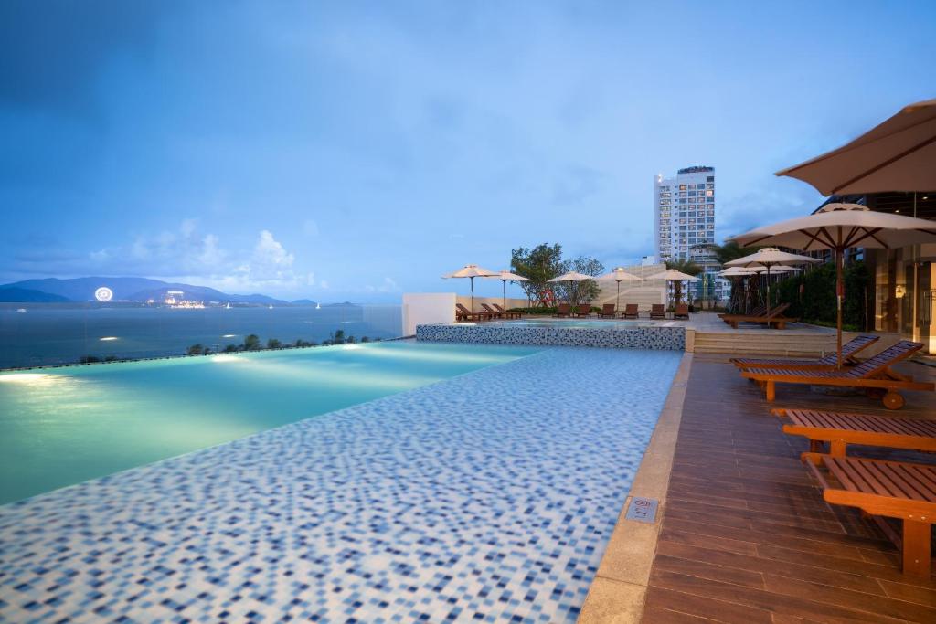 Vinpearl Condotel Beachfront Nha Trang