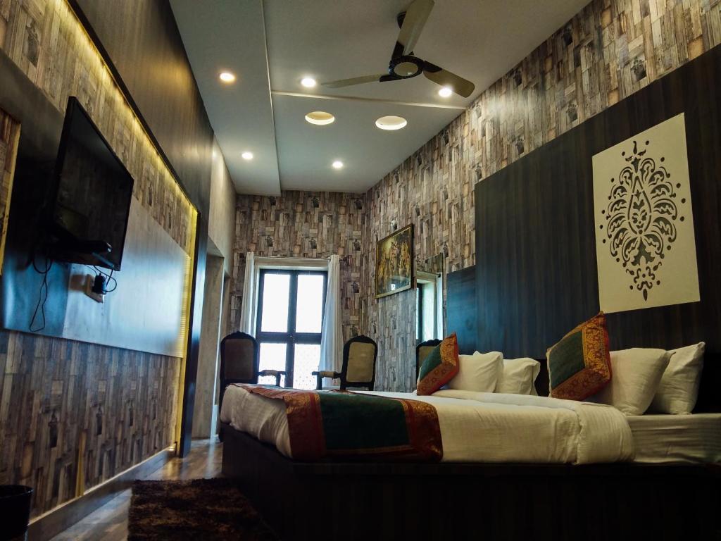 Двухместный (Nandi Room with River View), Hotel Sri Omkar Palace