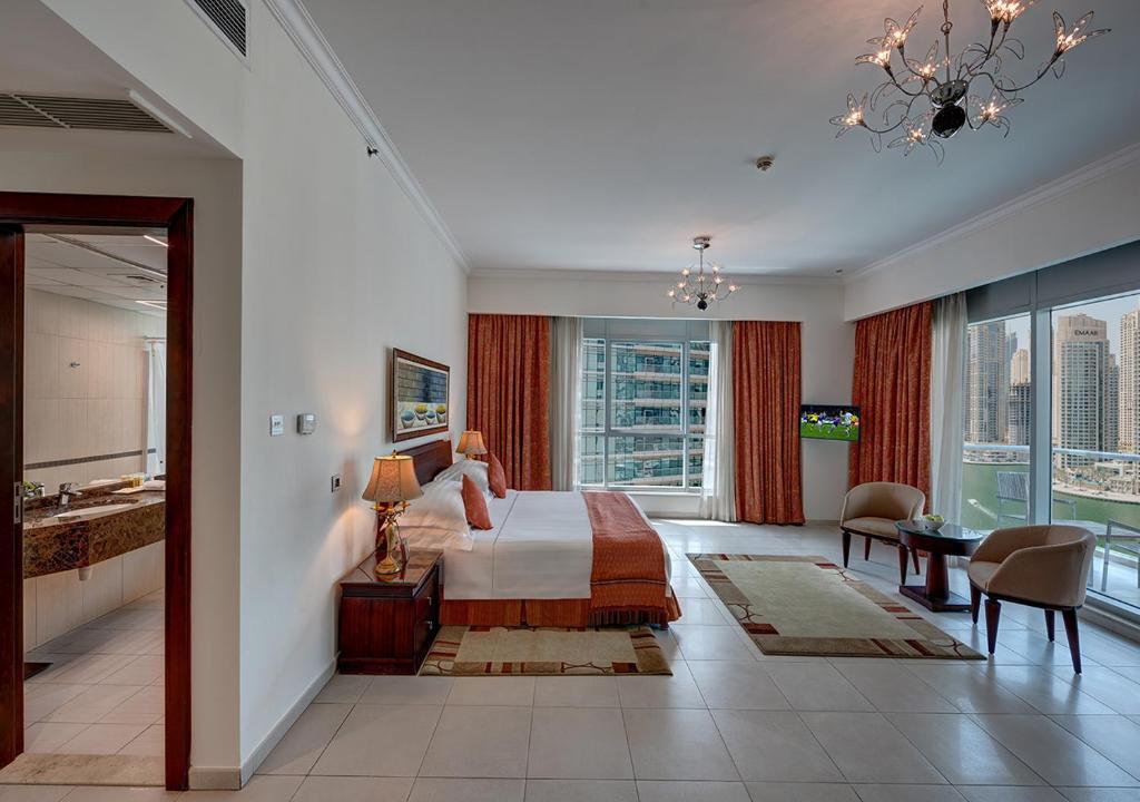 Апартаменты (Двухуровневые апартаменты с 3 спальнями), Апарт-отель Marina Hotel Apartments