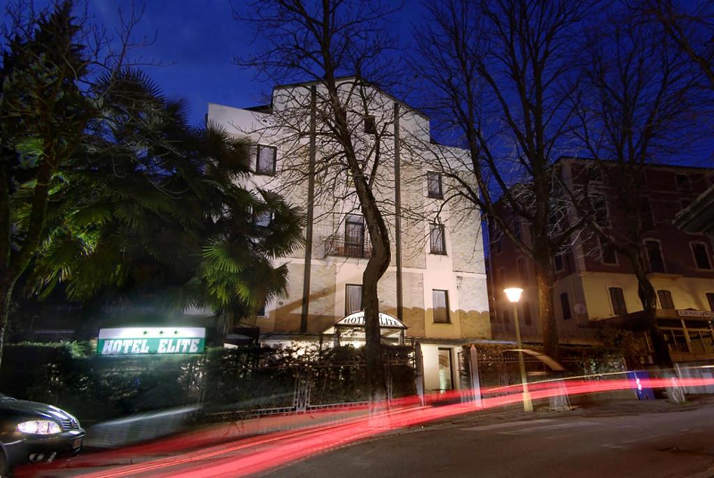 Hotel Elite - Tap to explore photos