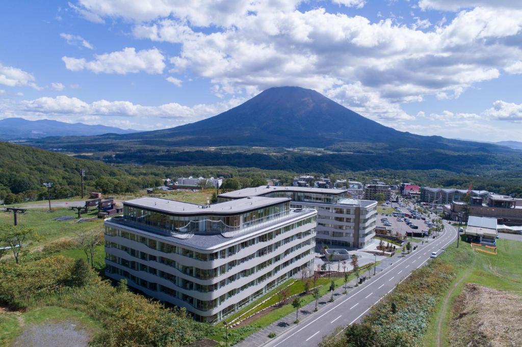 Skye Niseko photo 2