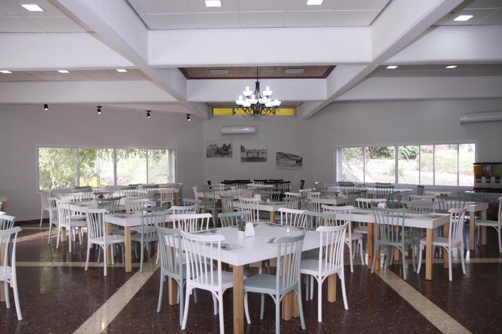 Bait Alfa Kibbutz Country Lodging photo 2